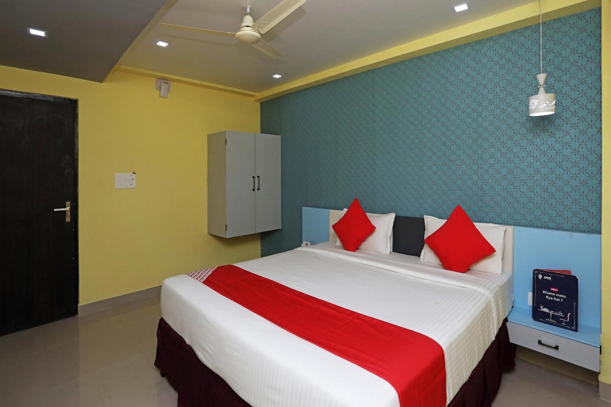 Super Capital O Sai Jagannath Otel Khandagiri Dış mekan fotoğraf