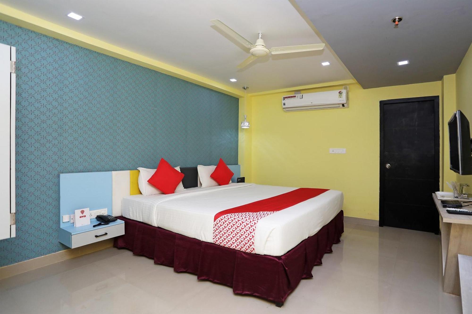 Super Capital O Sai Jagannath Otel Khandagiri Dış mekan fotoğraf