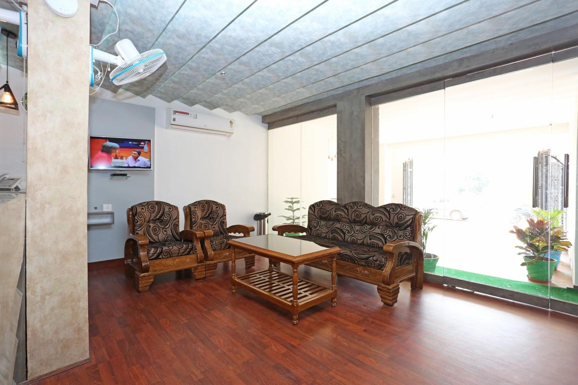 Super Capital O Sai Jagannath Otel Khandagiri Dış mekan fotoğraf