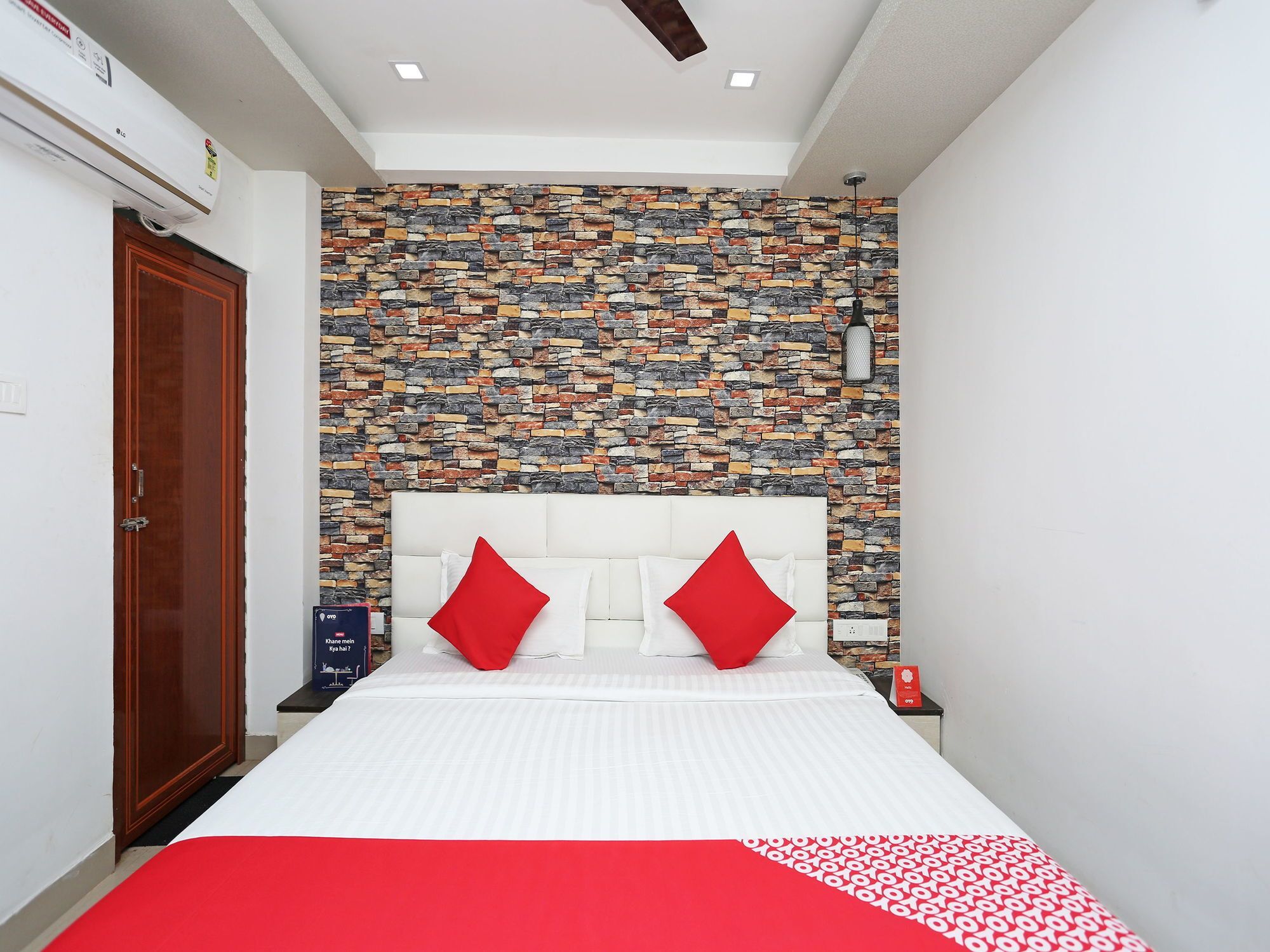 Super Capital O Sai Jagannath Otel Khandagiri Dış mekan fotoğraf